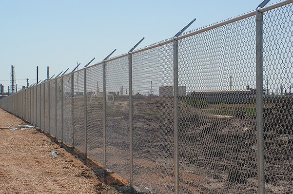 Chain link fencing with D&C Fence Co in Corpus Christi, TX